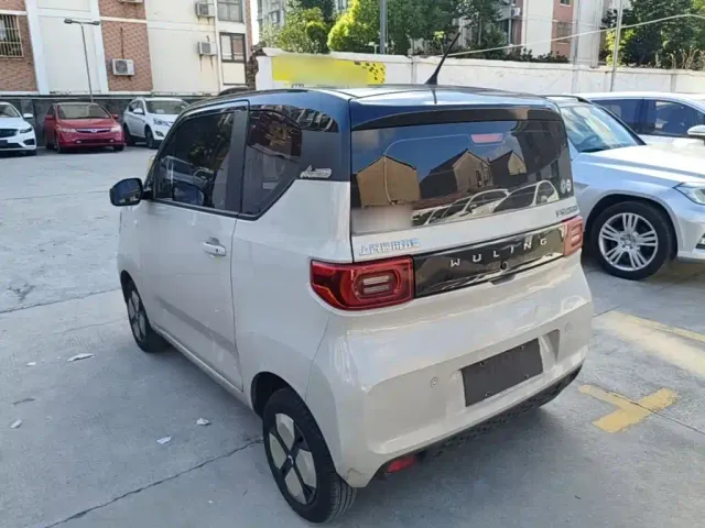Wuling Hongguang Mini EV — Фото автомобиля 4