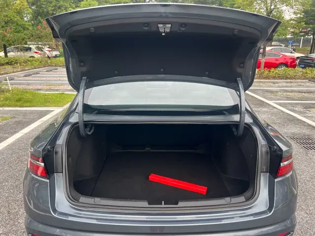 Geely Xingrui — Фото автомобиля 10