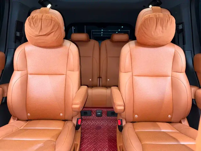 Li Auto L9 — Фото автомобиля 6