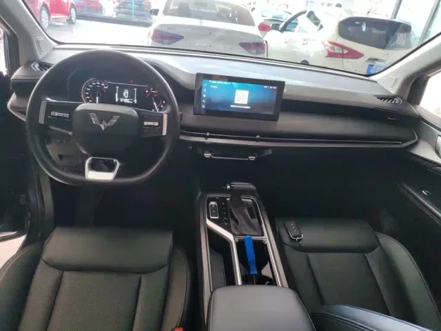 Wuling Jiachen — Фото автомобиля 5