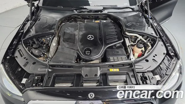 Mercedes-Benz S-Class W223 — Фото автомобиля 9