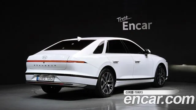 Hyundai Grandeur GN7 — Фото автомобиля 2