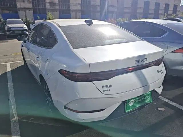 BYD Qin PLUS — Фото автомобиля 4