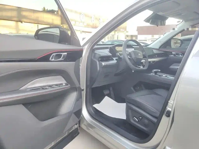 Changan Z6 — Фото автомобиля 15