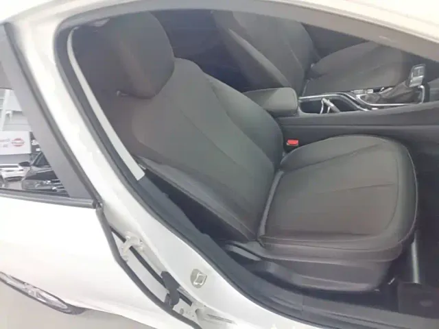Buick Verano — Фото автомобиля 24