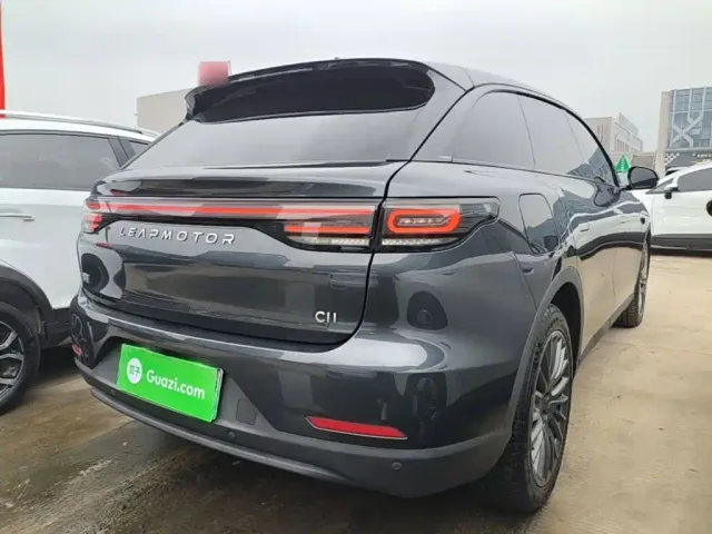Leapmotor Leapmotor C11 2023 Range Extender 180 Comfort Edition — Фото автомобиля 6