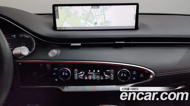 Genesis GV70 Electrified GV70 — Фото автомобиля 12