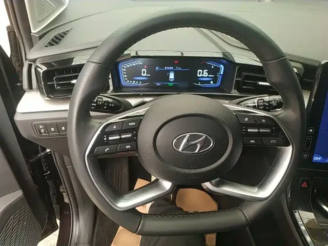 Hyundai Custo — Фото автомобиля 10