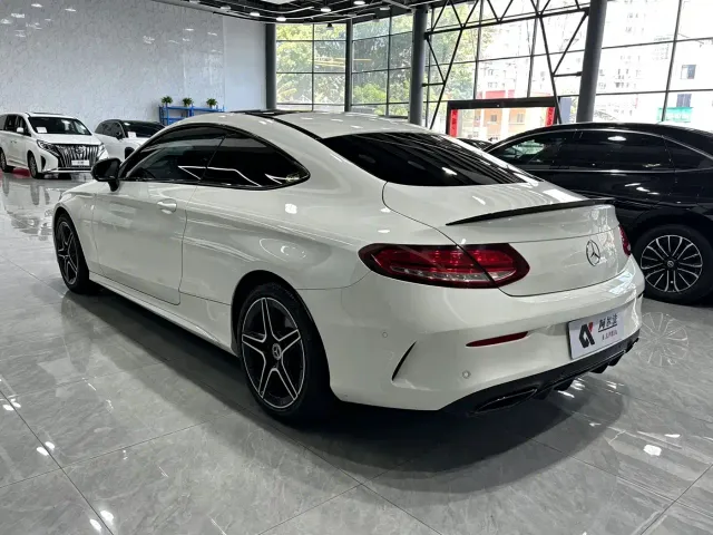 Mercedes-Benz C-Class — Фото автомобиля 6
