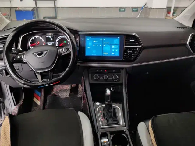 Jetta VS5 — Фото автомобиля 12