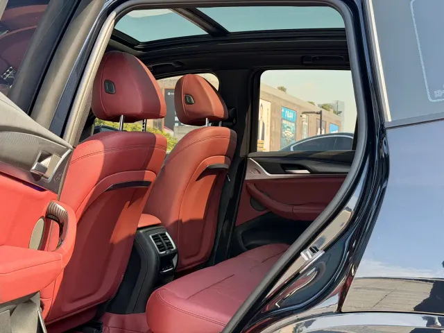 BMW X3 — Фото автомобиля 8