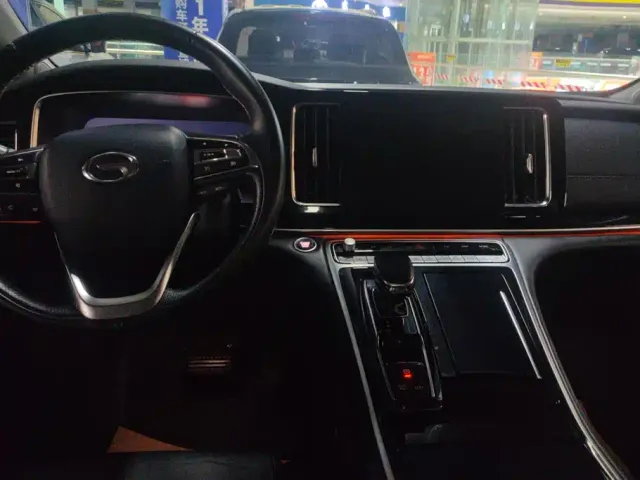 GAC Trumpchi M8 — Фото автомобиля 13