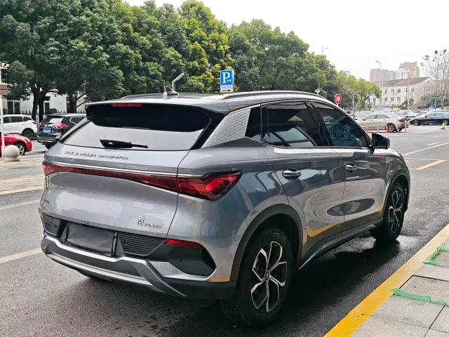 BYD Yuan PLUS — Фото автомобиля 9