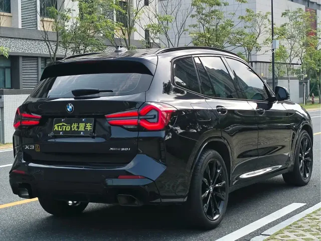 BMW X3 — Фото автомобиля 3