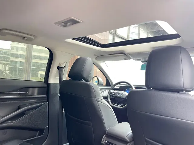 Ford Mondeo — Фото автомобиля 29