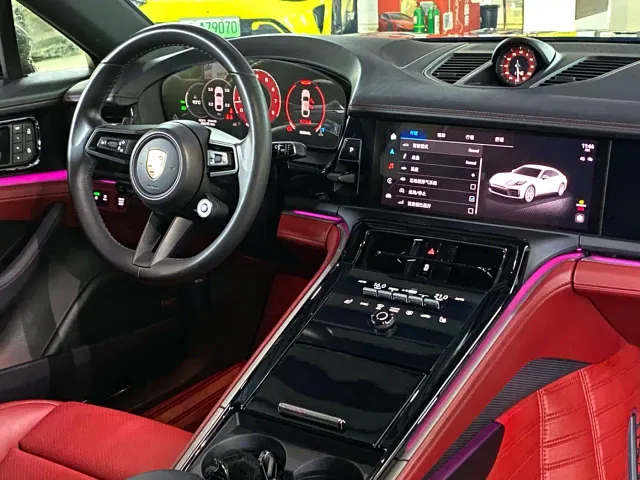 Porsche Panamera — Фото автомобиля 14