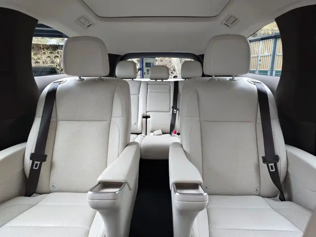 Li Auto MEGA — Фото автомобиля 10