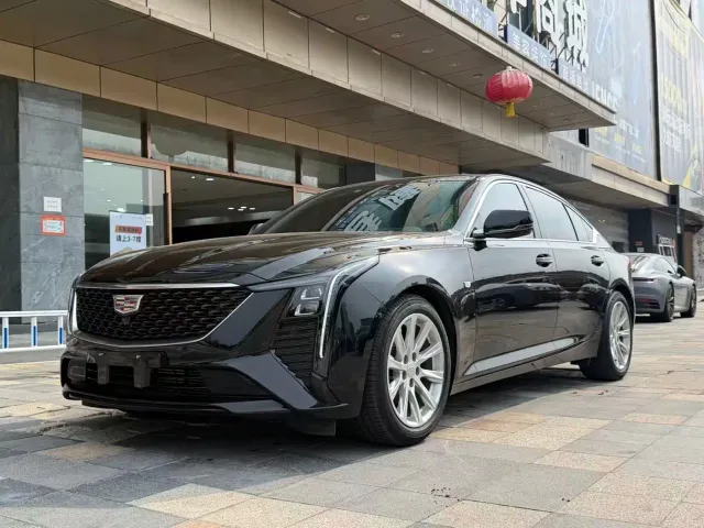 Фотография автомобиля — Cadillac CT5
