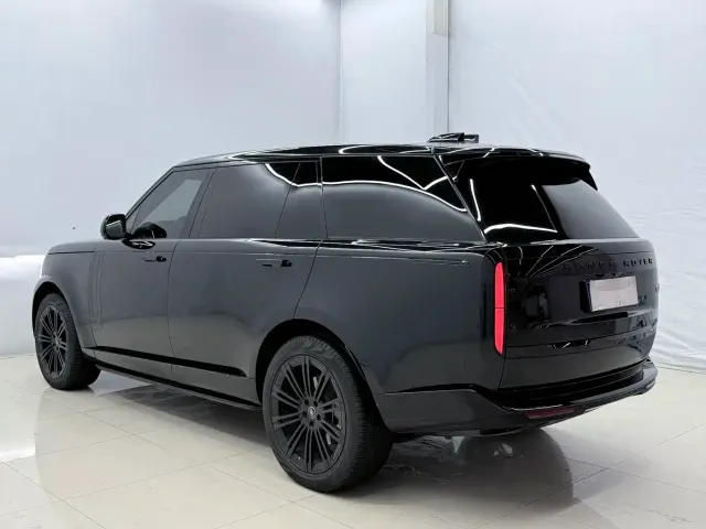 Land Rover Range Rover — Фото автомобиля 14