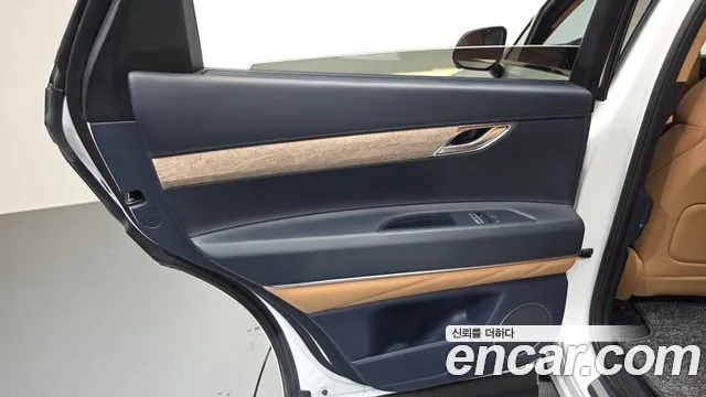 Genesis GV80 — Фото автомобиля 14