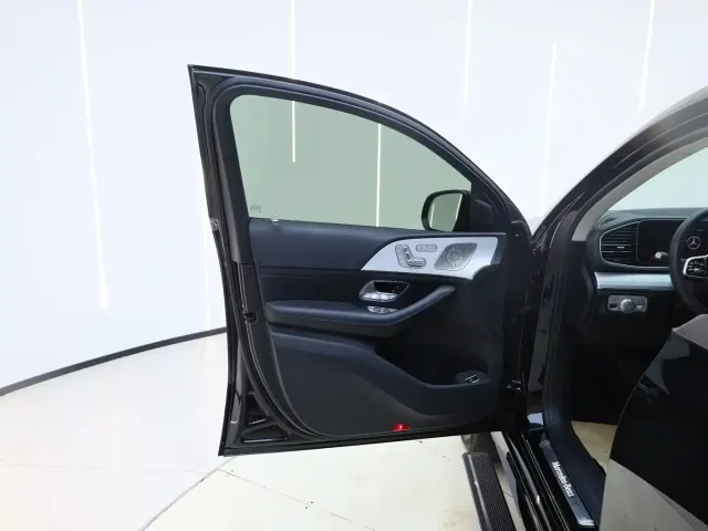 Mercedes-Benz Mercedes-Benz GLE Coupe 2020 GLE 350 4MATIC Coupe SUV Luxury — Фото автомобиля 12