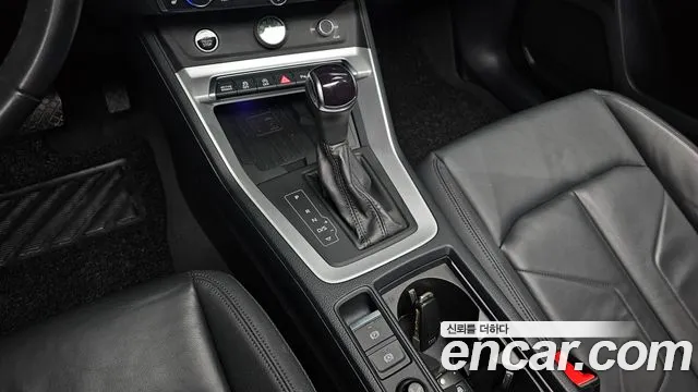 Audi Q3 40 TFSI quattro Sportback — Фото автомобиля 9