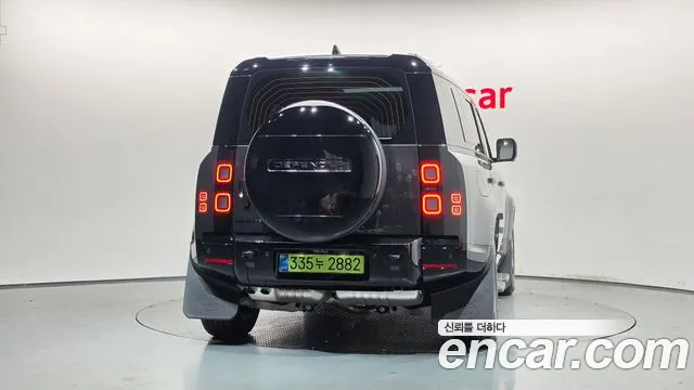 Land Rover Defender L663 — Фото автомобиля 4