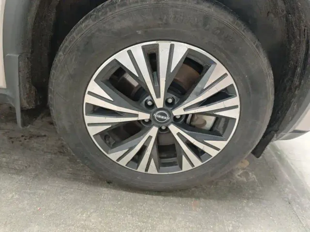 Nissan X-Trail — Фото автомобиля 23