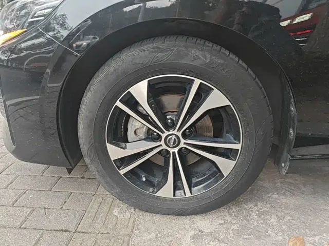 Nissan Sylphy — Фото автомобиля 22
