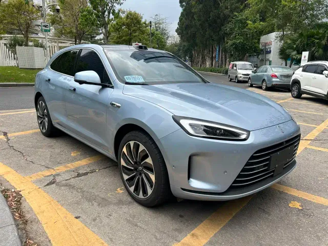 Aito M5 — Фото автомобиля 3