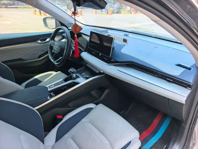 Geely Xingrui — Фото автомобиля 17