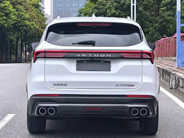 Jetour X70 Plus — Фото автомобиля 6