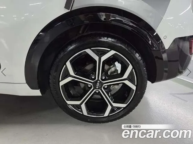 Kia Niro The All New — Фото автомобиля 16