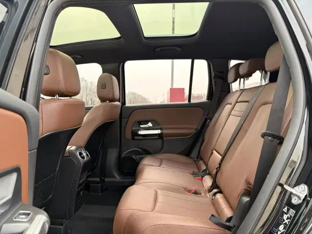 Mercedes-Benz GLB-Class — Фото автомобиля 10