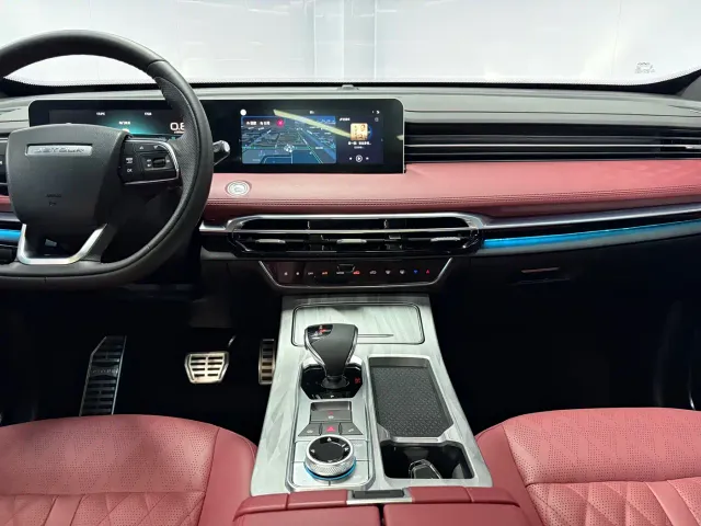 Jetour X70 Plus — Фото автомобиля 9