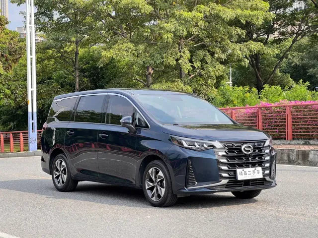 GAC Trumpchi M6 — Фото автомобиля 3