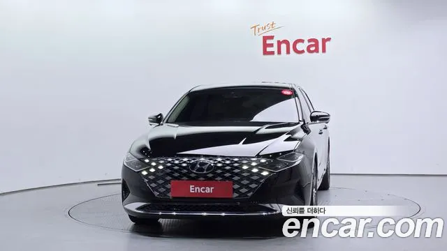 Hyundai Grandeur Новый Grandeur IG — Фото автомобиля 3