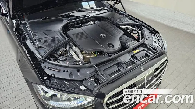 Mercedes-Benz S-Class W223 — Фото автомобиля 9