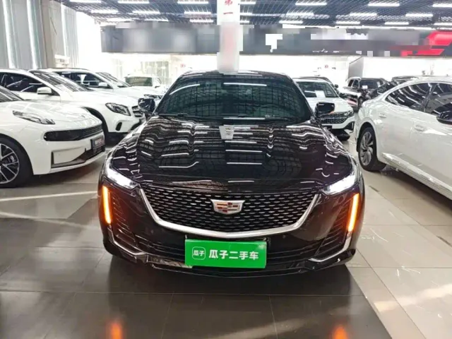 Cadillac CT5 — Фото автомобиля 2