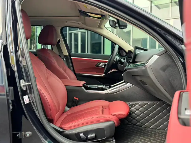BMW 3 Series — Фото автомобиля 28