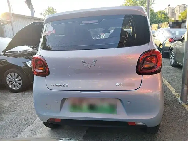 Wuling Hongguang Mini EV — Фото автомобиля 3