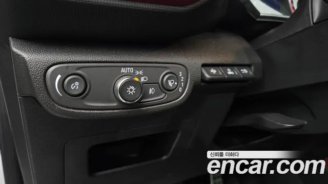ChevroletGMDaewoo Trailblazer Trailblazer 1.3 турбо 4WD — Фото автомобиля 14