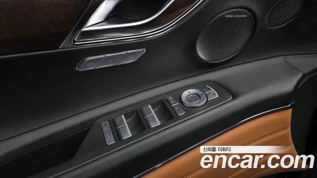 Genesis GV80 — Фото автомобиля 23