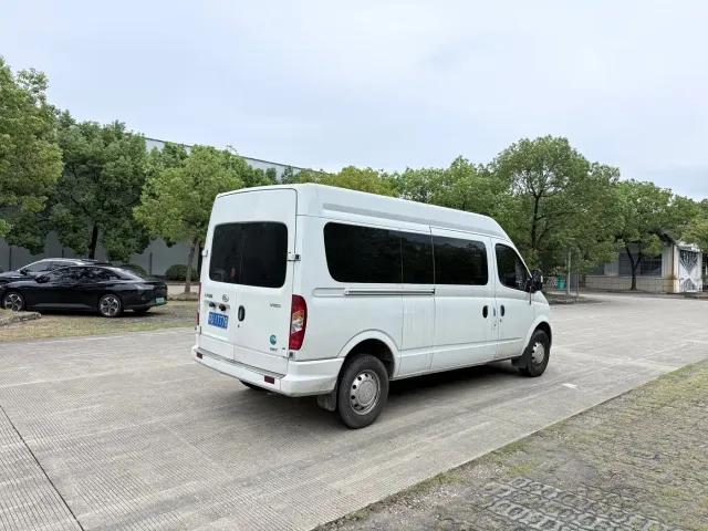 Maxus Xintu V80 — Фото автомобиля 4