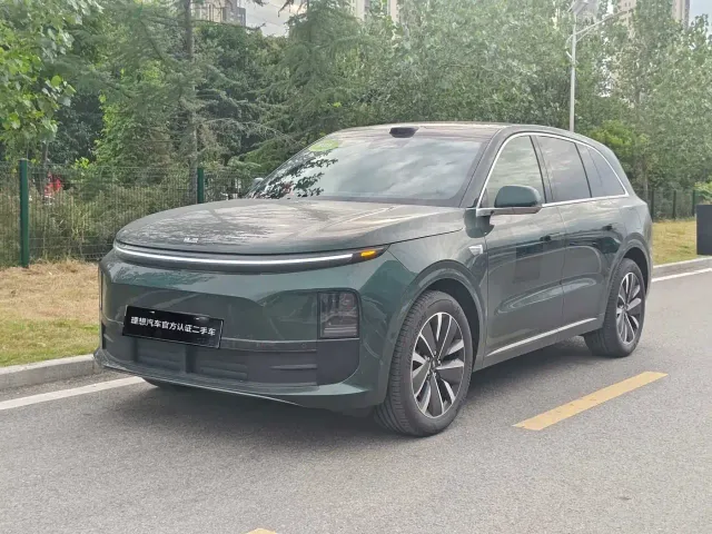 Фотография автомобиля — Li Auto L6