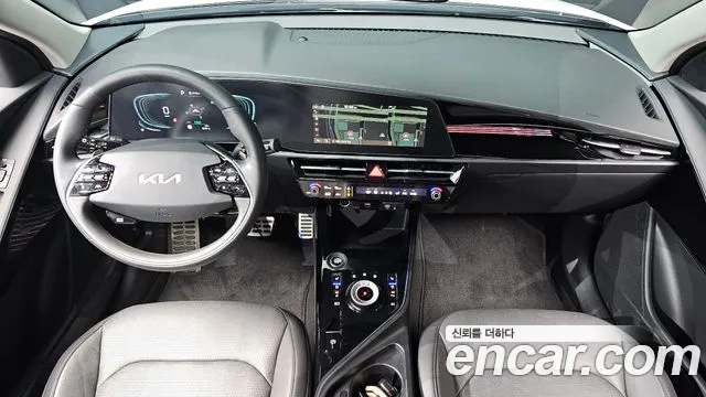 Kia Niro The All New — Фото автомобиля 10