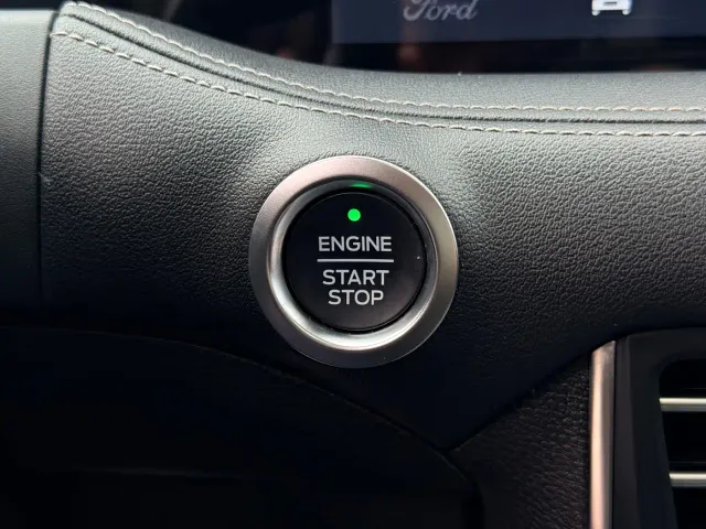 Ford Edge — Фото автомобиля 23