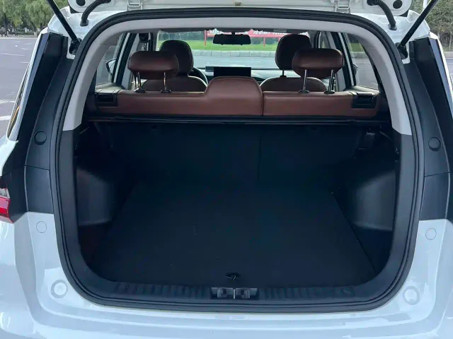 Geely Vision X6 — Фото автомобиля 11