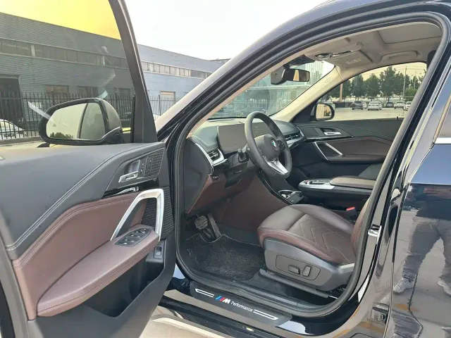 BMW X1 — Фото автомобиля 15