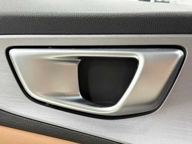 Wuling Jiachen — Фото автомобиля 14